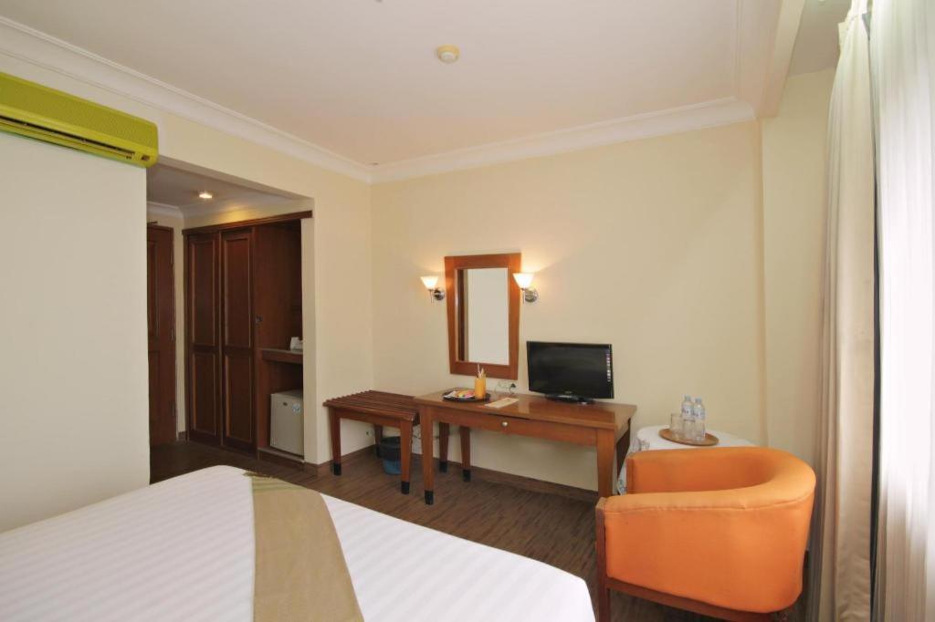 Nalendra Hotel Bandung Exterior photo