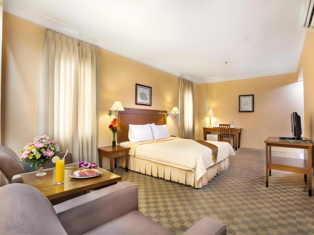 Nalendra Hotel Bandung Exterior photo