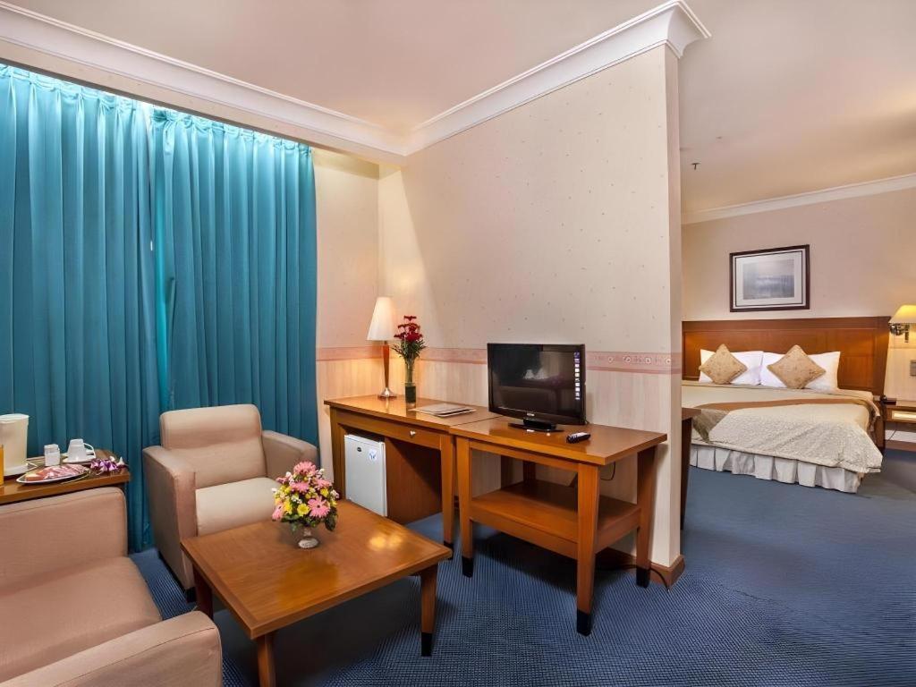 Nalendra Hotel Bandung Exterior photo