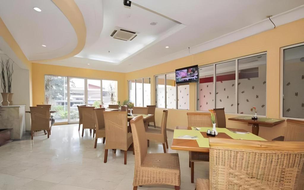 Nalendra Hotel Bandung Exterior photo