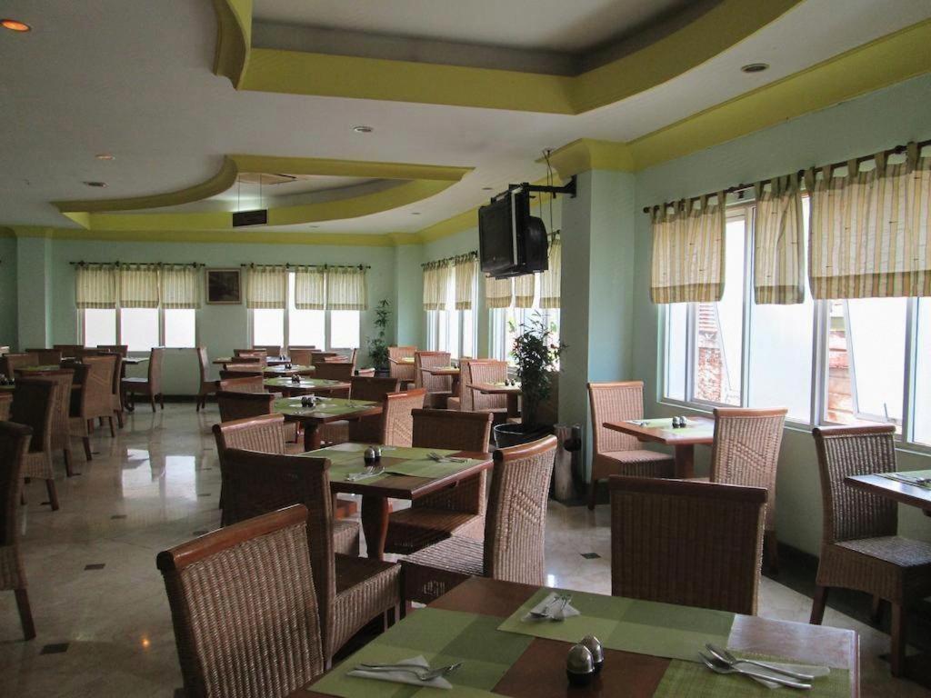 Nalendra Hotel Bandung Exterior photo